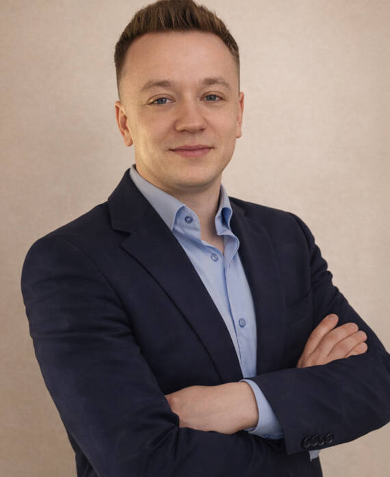 AVZ - Mariusz Szymański